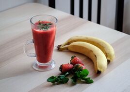 Bananen-Erdbeer-Smoothie zum Abnehmen